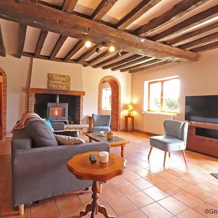 Charmante Fermette Avec Jardin Et Animaux Admis Pres De Mortagne Au Perche - Fr-1-497-161