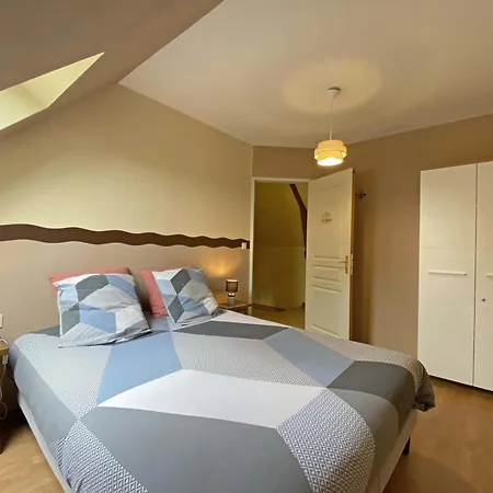 Charmante Fermette Avec Jardin Et Animaux Admis Pres De Mortagne Au Perche - Fr-1-497-161 Holiday home Saint-Germain-de-Martigny