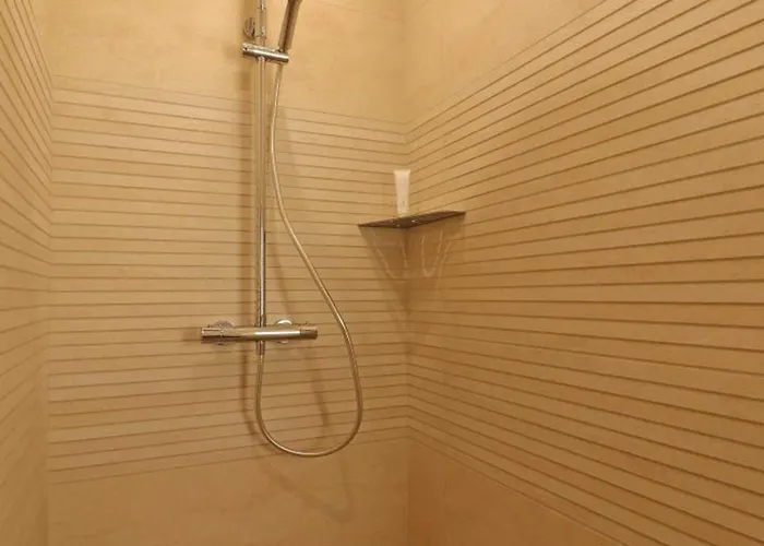 Paisible - 7 Pers. - Fr-1-497-161 *