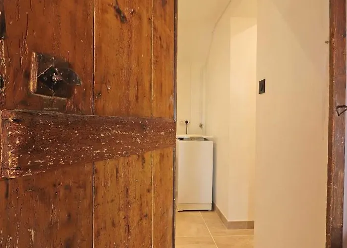 Charmante Fermette Avec Jardin Et Animaux Admis Pres De Mortagne Au Perche - Fr-1-497-161 *