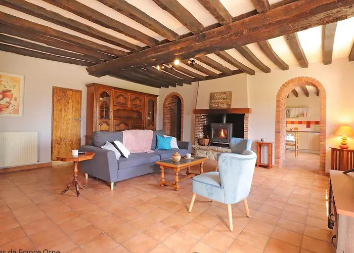 Charmante Fermette Avec Jardin Et Animaux Admis Pres De Mortagne Au Perche - Fr-1-497-161 *